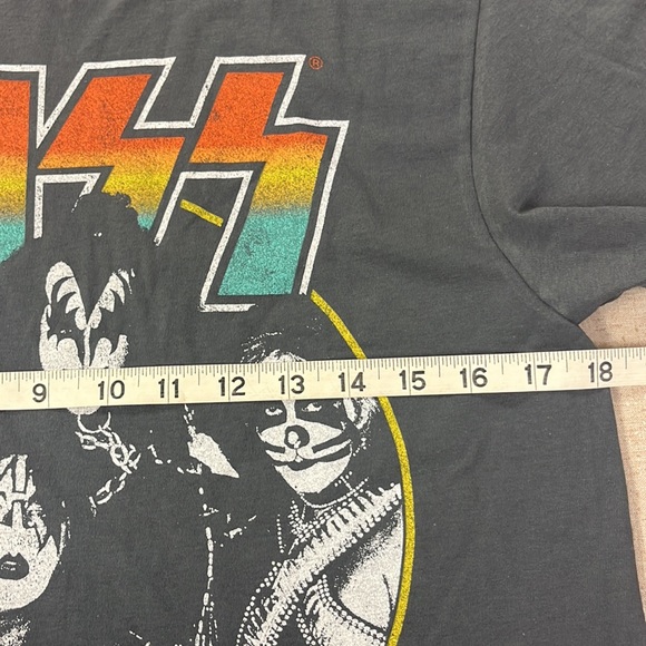 KISS Rock And Roll All Knight Graphic Tee Women’s Size Small Color Gray - Picture 7 of 7